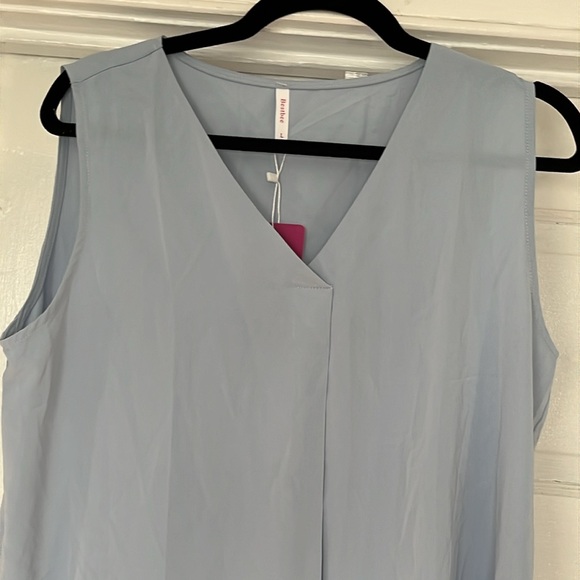 Bestbee Womens L Tank Top Chiffon Dressy Blouse V Neck Sleeveless Tunic Lt. Blue - Picture 3 of 11